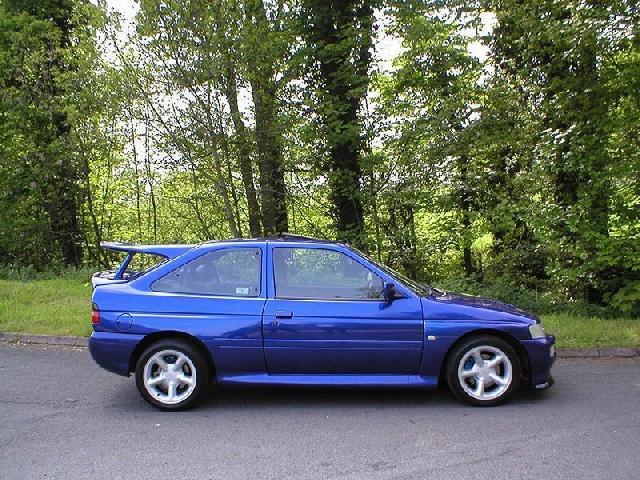 Fotky: Ford Escort RS Cosworth (foto, obrazky)