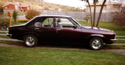 Fotky: Holden LX Sunbird (foto, obrazky)