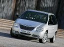 :  > Chrysler Voyager 2.5 Turbodiesel SE (Car: Chrysler Voyager 2.5 Turbodiesel SE)