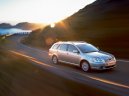 :  > Toyota Avensis 2.4 WT-i Executive (Car: Toyota Avensis 2.4 WT-i Executive)